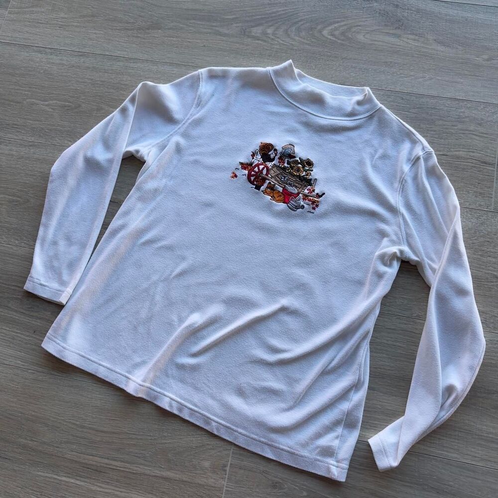 Mountain Lake Small White Long Sleeve Turtleneck Embroidered Autumn Farm Shirt